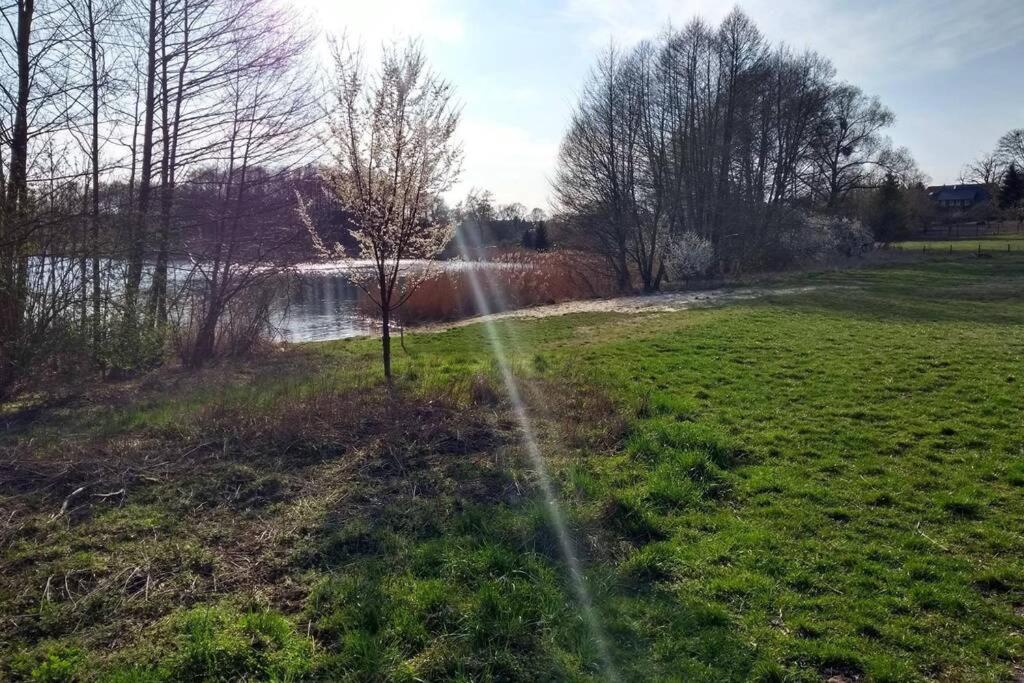 Ferienwohnung In Peetzig Am See Angermunde Buitenkant foto